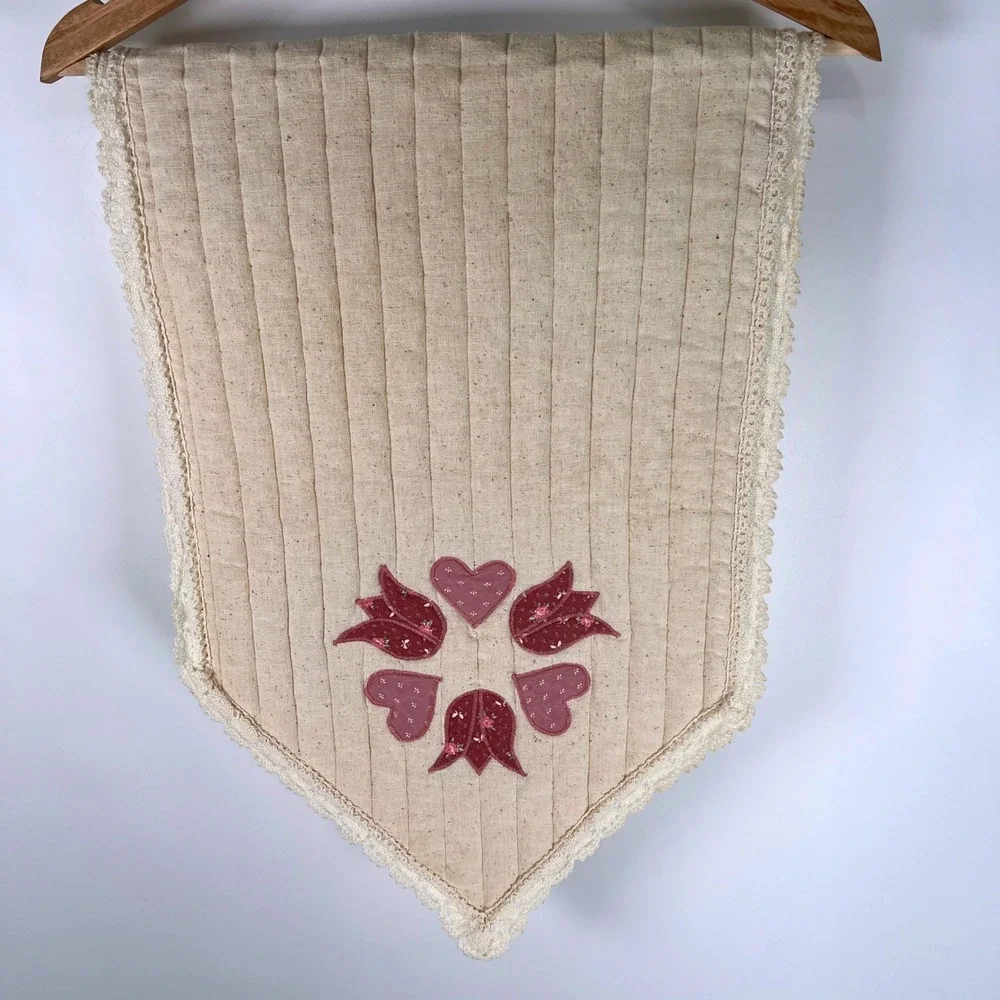 Set of 3 Quilted Table Runners Heart Floral Applique Lace Trim Farmhouse‎ Decor